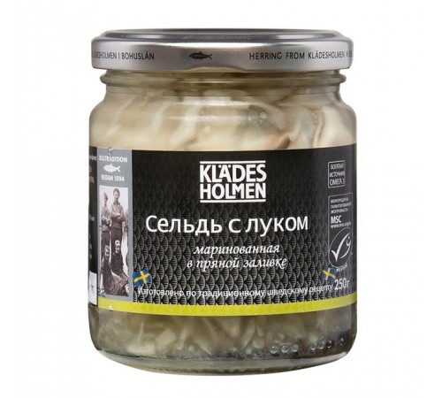Сельдь с луком маринованная в пряной заливке Kladesholmen 250 гр
