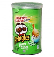 Чипсы картофельные Сметана Лук Принглс 70г